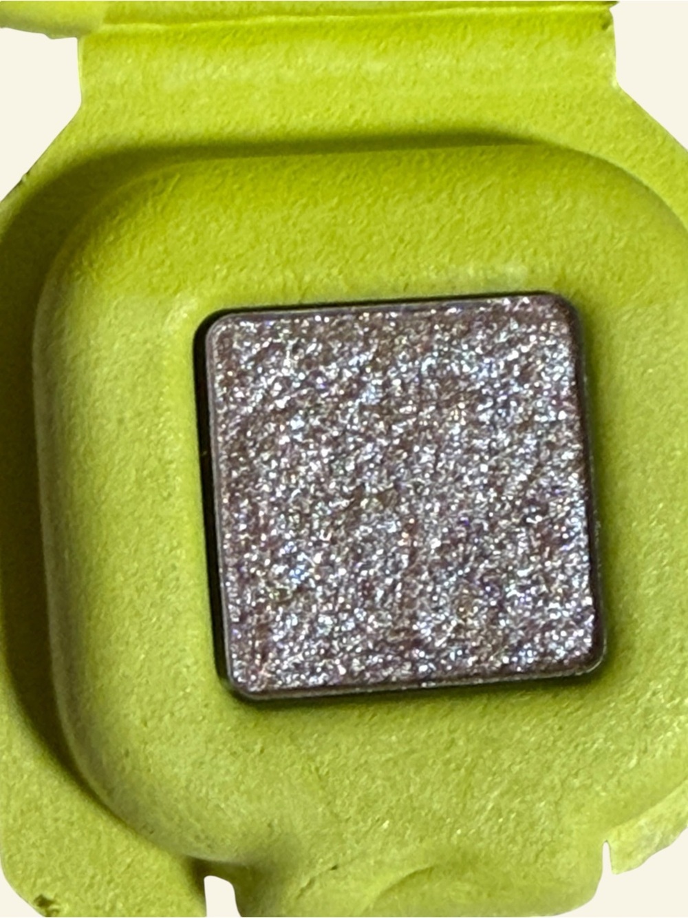Half Magic Eyeshadow Singles in Sparkle Puff